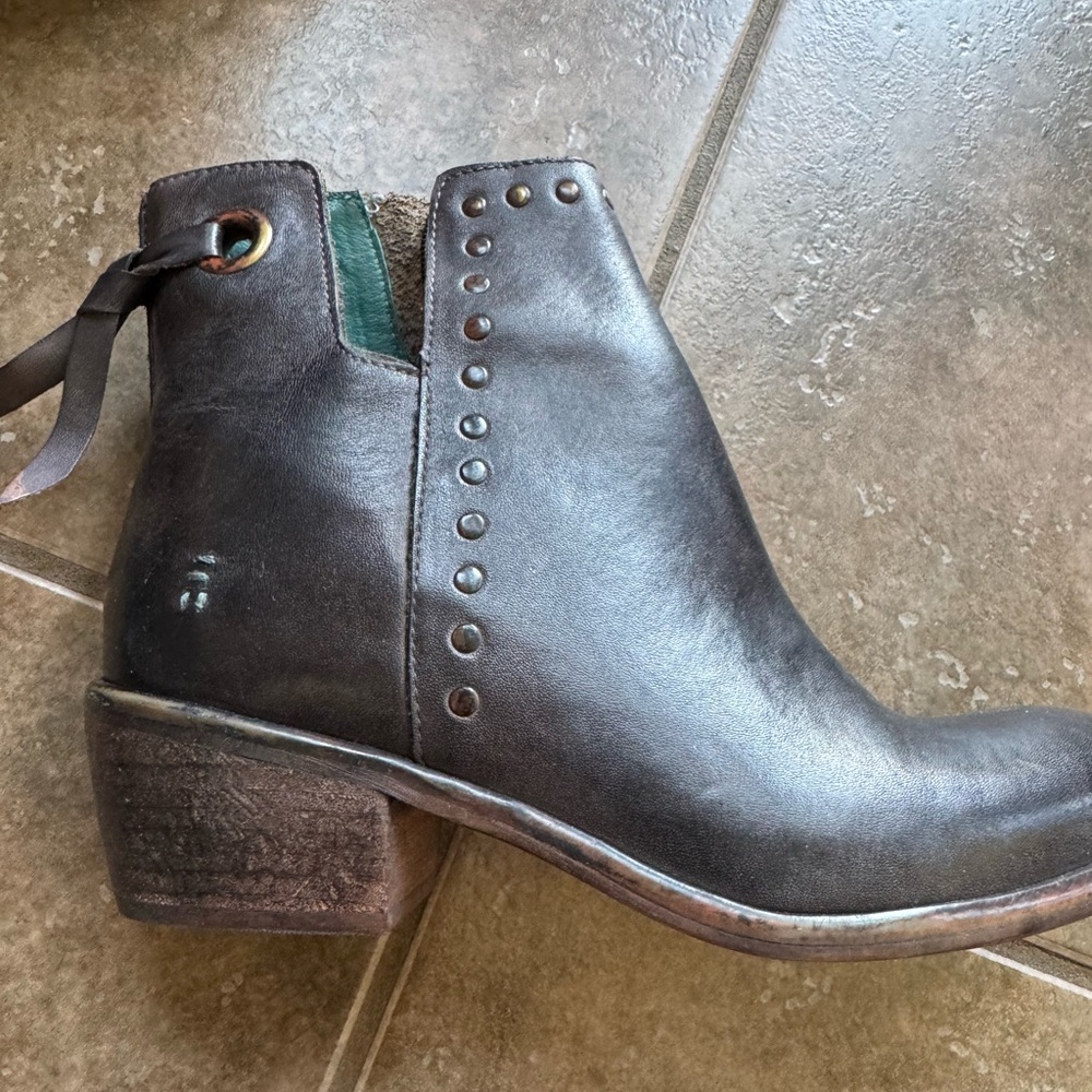 Denver Hayes Leather Booties